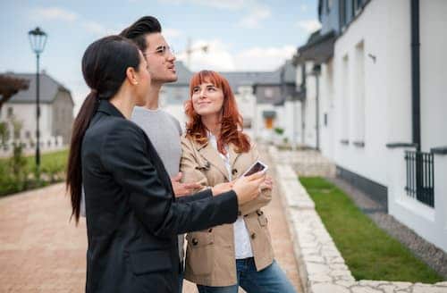 Les villes moyennes attirent de plus en plus de jeunes.